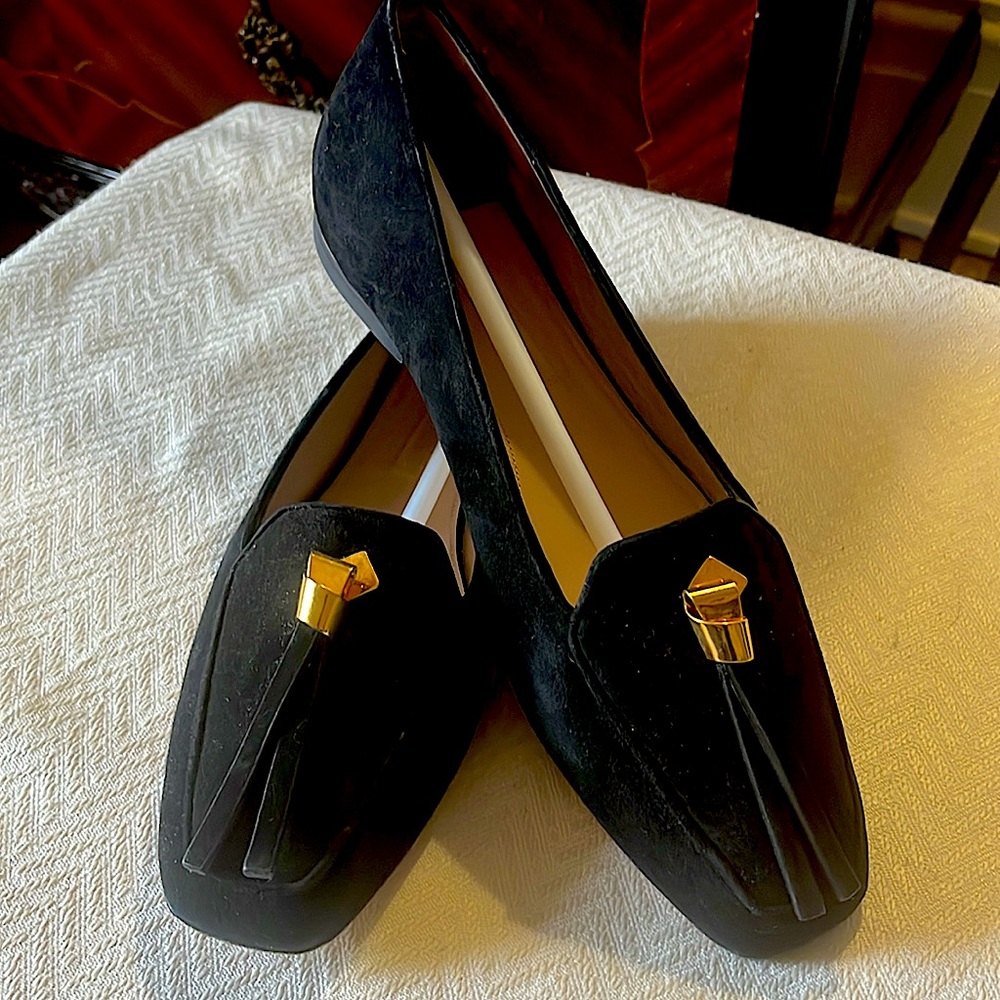 Stuart Weitzman Slipknot loafer size 8